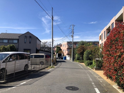 【周辺】 | ラシーヌ・ド・ラブーレ