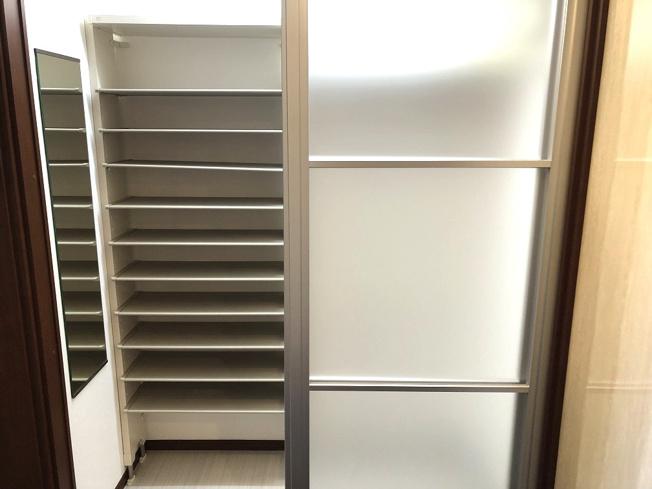 【玄関】 | ラシーヌ・ド・ラブーレ