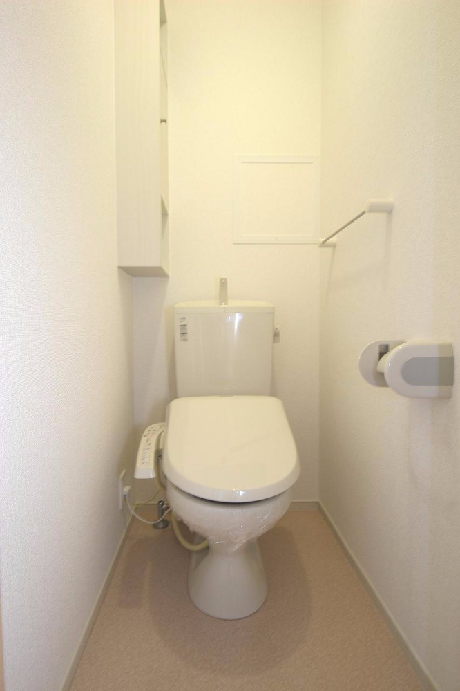 メゾン・ベール　Bのトイレ|ゆったりとした空間のトイレです