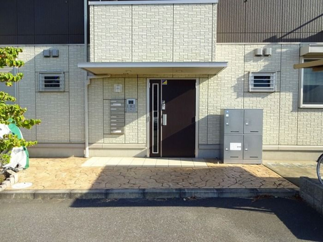【エントランス】 | イルマーレ