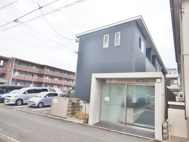 サンステージ御器所の外観