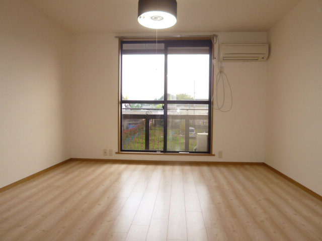 グリーンハウスの居間・リビング