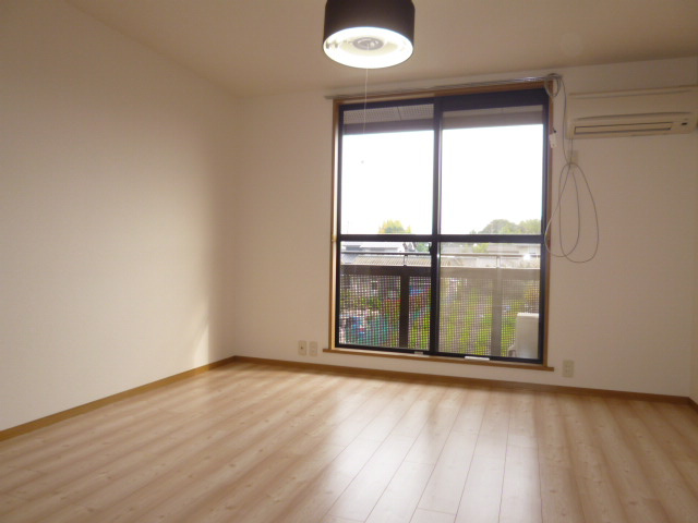 グリーンハウスの居間・リビング