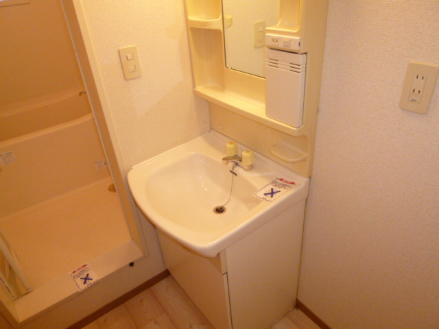 グリーンハウスの独立洗面台