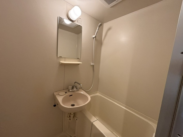 ソレイユ新伊丹の浴室|お風呂トイレ別