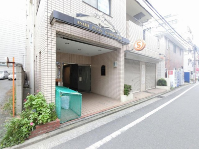 【エントランス】 | 朝日プラザ吉野町 | 横浜市営地下鉄ブルーライン「吉野町」駅徒歩3分と好立地！