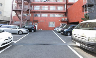 【駐車場】