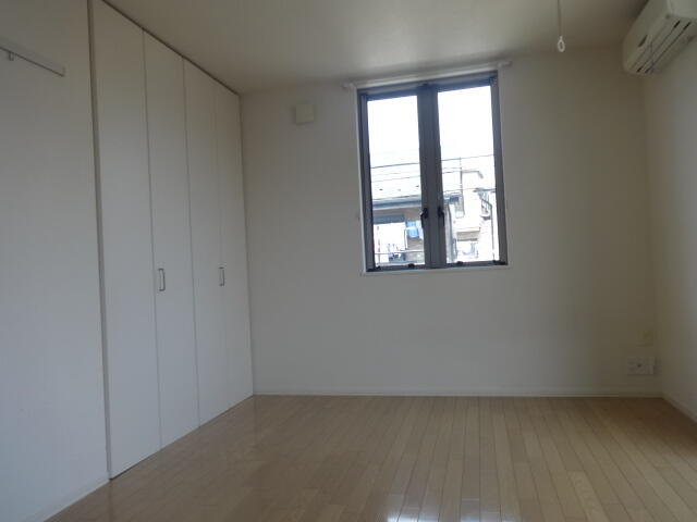 アークみのりの洋室