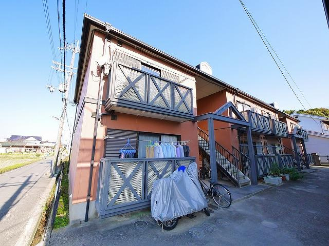 アーバンヒルⅠの外観|落ち着いた雰囲気の外観です