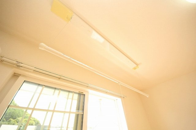 サンディーアＣ棟の設備|室内物干しです