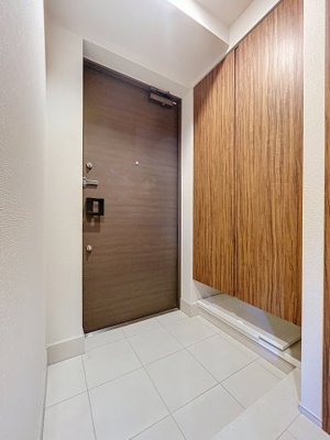 【玄関】 | オープンレジデンシア文京本駒込 | 月額管理料無料！賃貸管理はアブレイズパートナーズにお任せを！