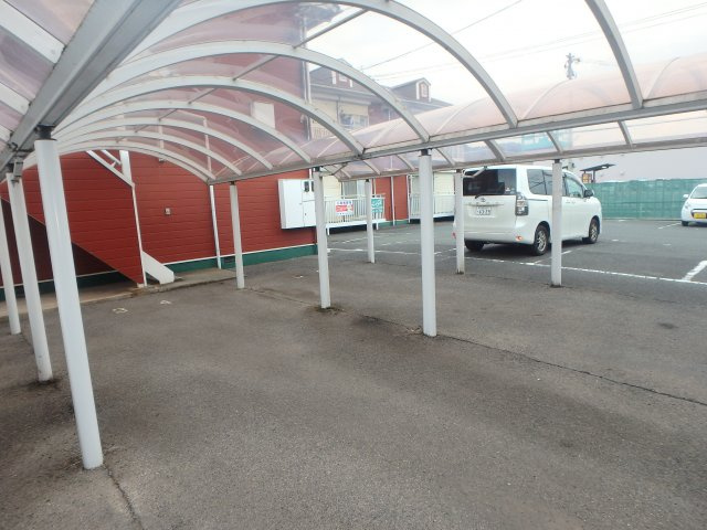 アスリートＡの駐車場|新田　アスリートＡ　1Ｋ　駐車場