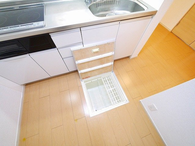 サンシャインヴィレッジ桜井　Ａの収納|ちょっとした収納スペースも充実しています