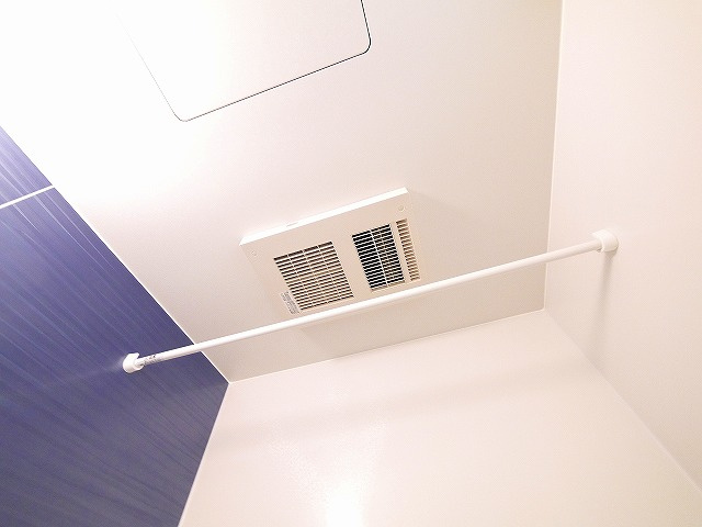 サンシャインヴィレッジ桜井　Ａの設備|浴室乾燥