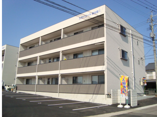 スカイコート志比田の外観