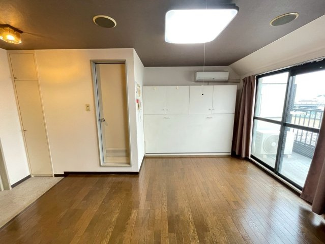 ロフティ岡田