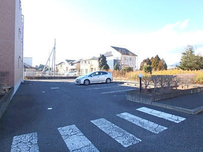 【駐車場】 | ピュアライフエムＡ棟 | ２台分無料で駐車出来ます