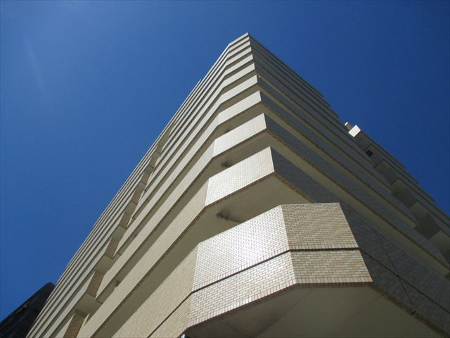 シティ・ファミール千種の外観