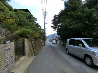 【前面道路含む現地写真】