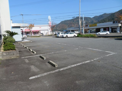 【駐車場】 | 山忠ビル
