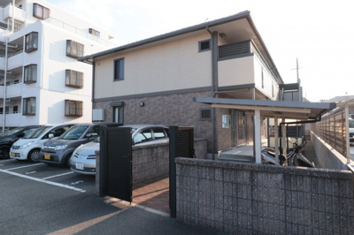 【外観】 | カーサアリビオ　 | 外観