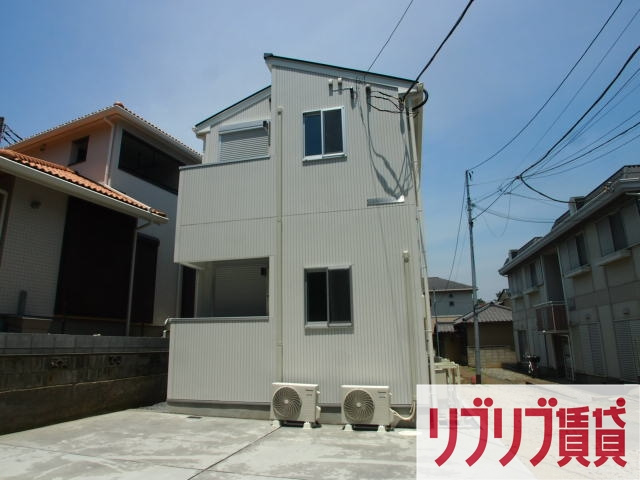 プランドール作草部の外観