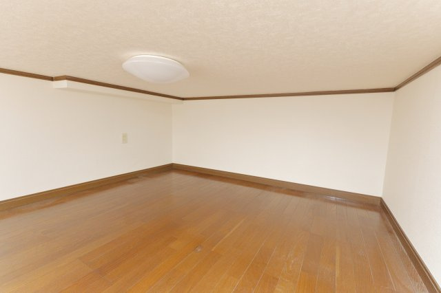 サン・クレストのその他