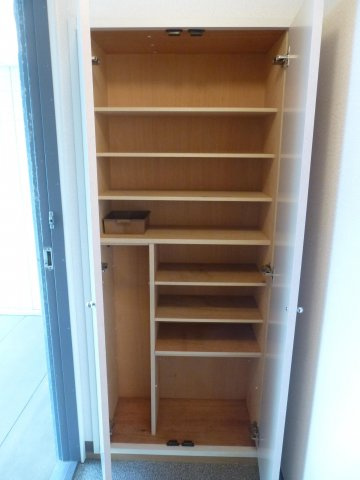 サンモールゴトー　Bの収納