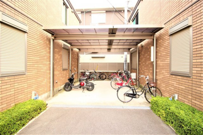 【その他共用部分】 | アッサンブレⅡ | 屋根付き駐輪場