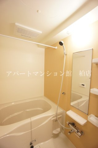 ベルフィオーレ千代田の浴室