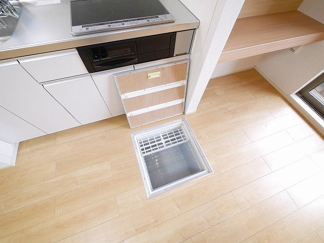 パレ・ソールの収納|調味料などを収納できます