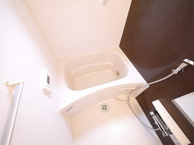 パレ・ソールの浴室|コンパクトでお手入れも簡単な浴室です