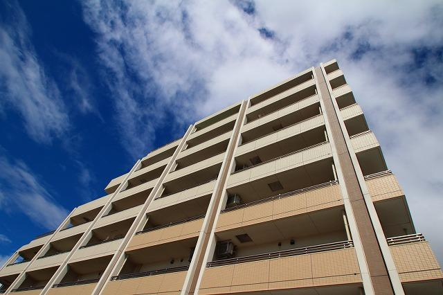 ユニーブル小牧の外観|オートロック・宅配ボックス・セキュリティ充実