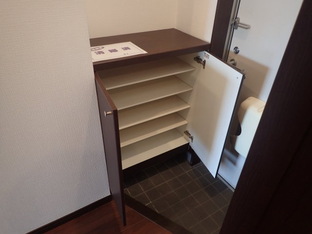 ウエスト加木屋の収納