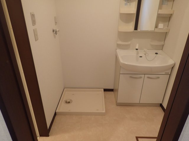 ウエスト加木屋の洗面所