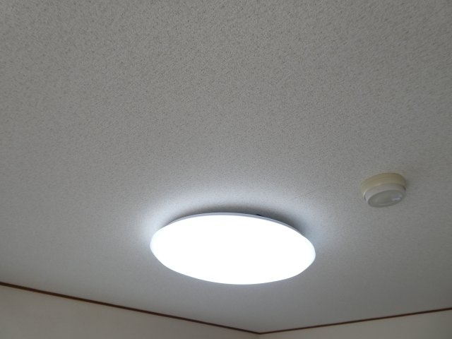 ニューライフ野々山の設備|全居室照明付き