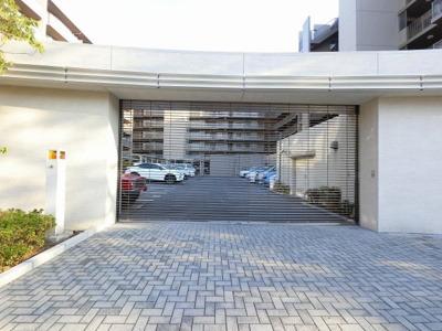 【駐車場】 | オーベルグランディオ横浜鶴見アリーナテラス