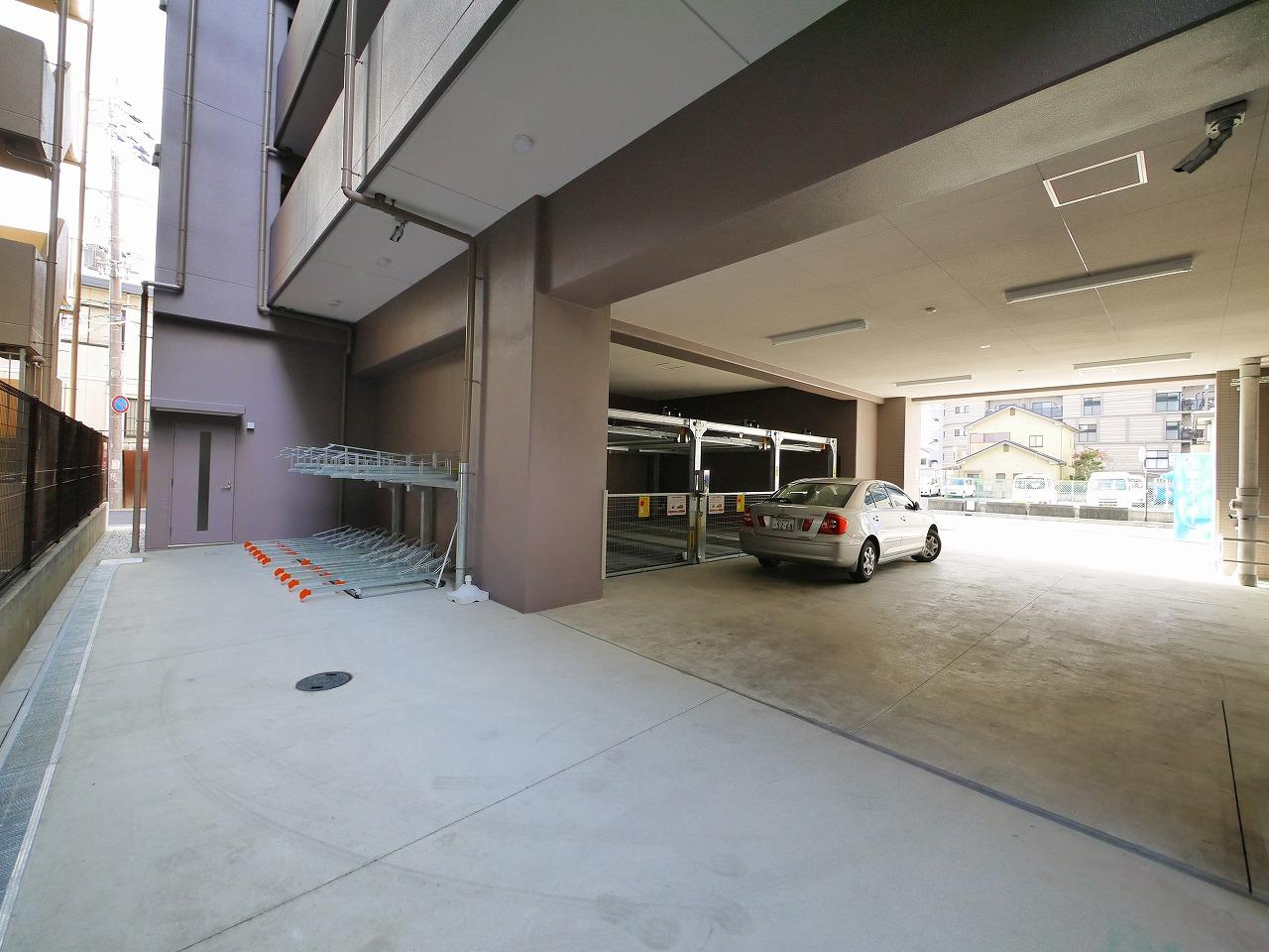 三条本町咲かすの駐車場|カースペースがあります