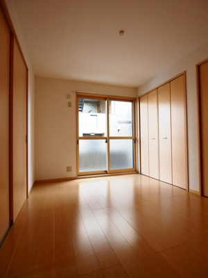 【洋室】 | グリーンコート初芝A棟