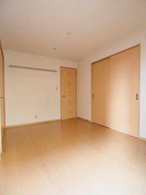 【洋室】 | グリーンコート初芝A棟