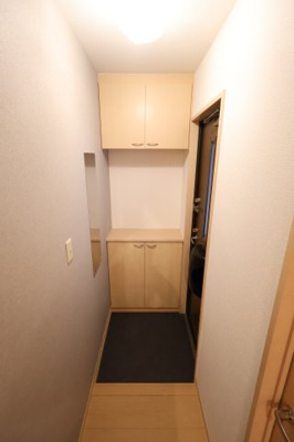 【玄関】 | グリーンコート初芝A棟
