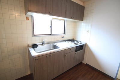 【キッチン】 | シャトー香芝 | キッチンでお料理をお楽しみください