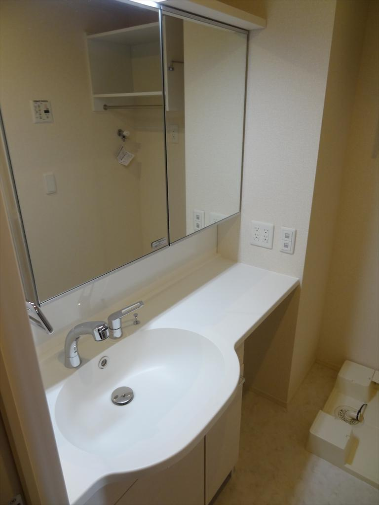 ローズの洗面所