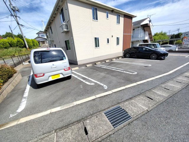Ｍ’ｓ　ｇａｒｄｅｎ　檜山の駐車場