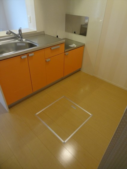 カーサアリエッタA･B･C　B棟の設備|床下収納は保存の収納に便利です！