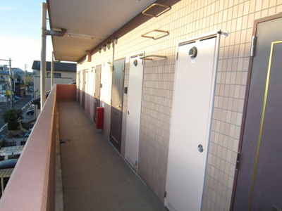 【ロビー】 | ラポール