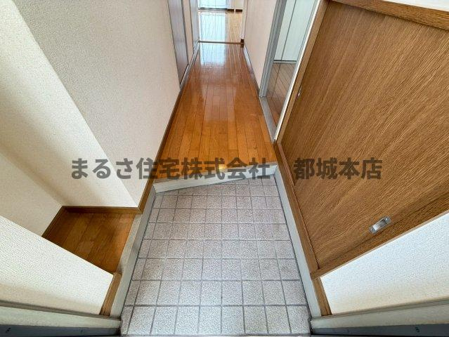 サンクリアマンション晴の玄関