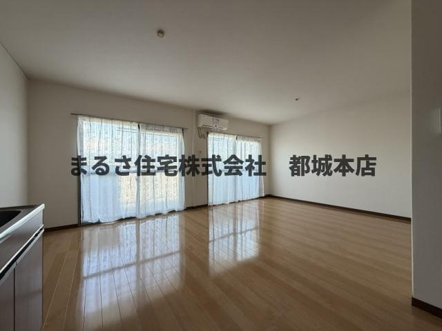 サンクリアマンション晴の居間・リビング
