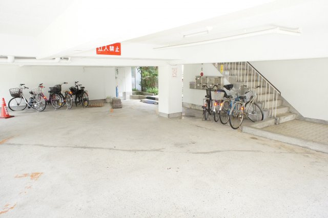 【駐車場】 | 豊中ローズハイツ