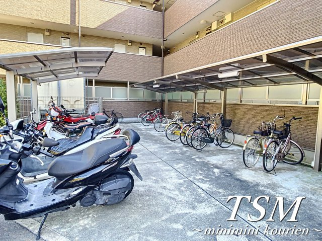 アンプルールフェールベレーザのその他共用部分|敷地内駐輪場